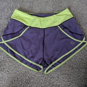 Running shorts